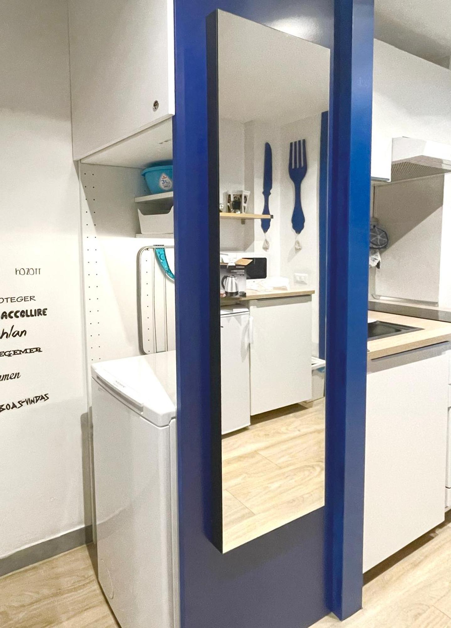 Appartamento Blu A Milano Zona Ripamonti Vicino Allo Ieo Екстериор снимка
